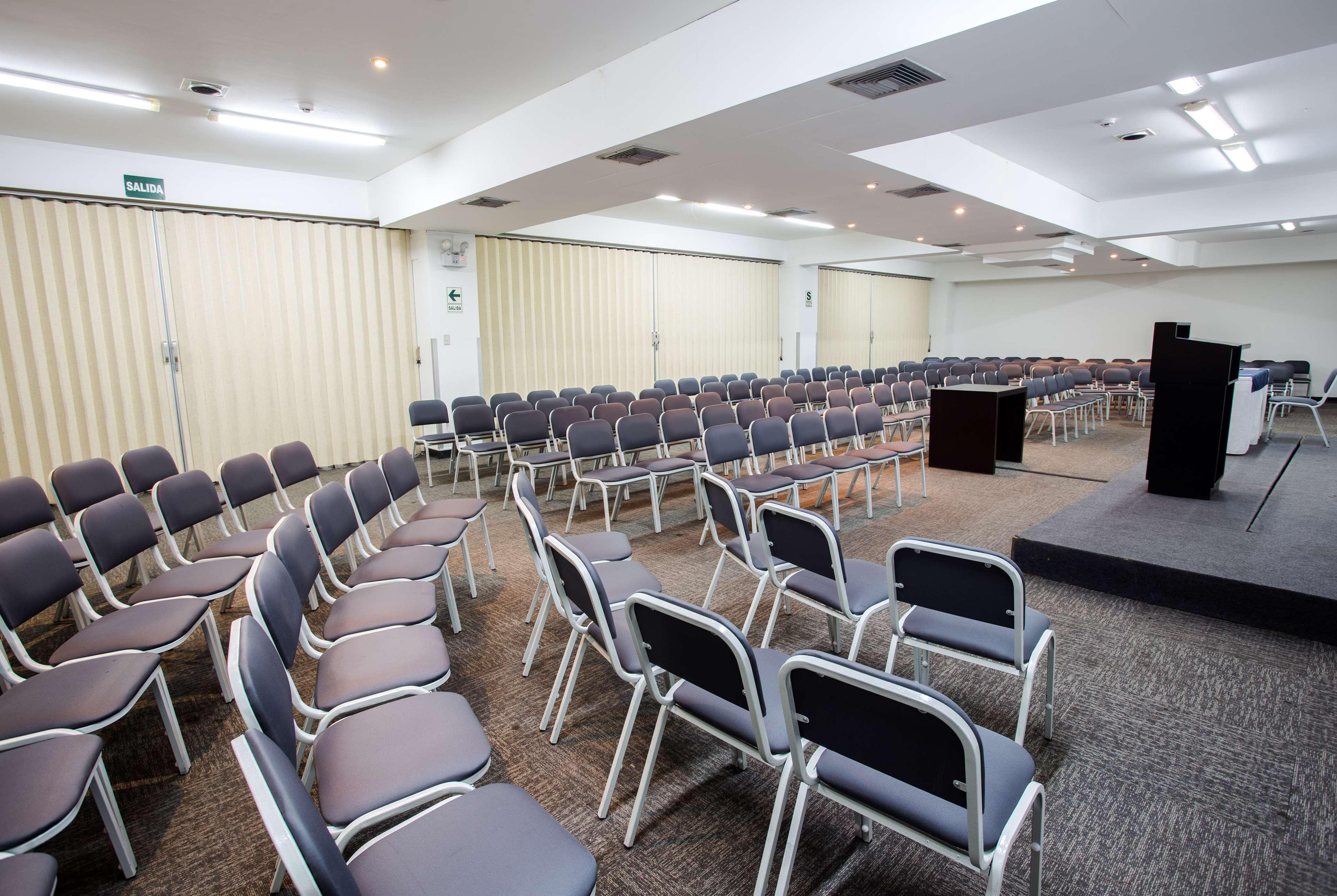 Wyndham Costa Del Sol Chiclayo Hotell Exteriör bild