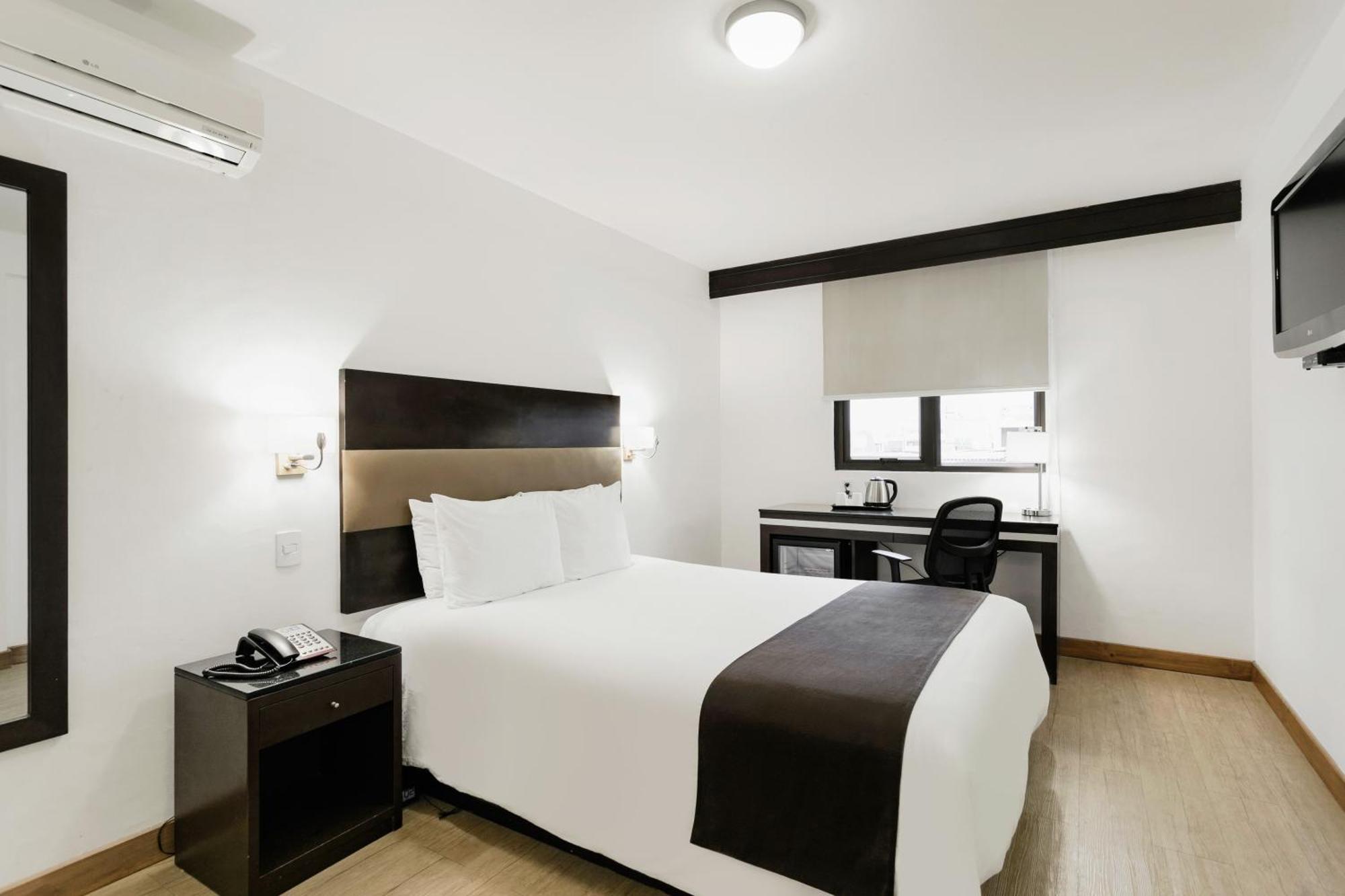 Wyndham Costa Del Sol Chiclayo Hotell Exteriör bild