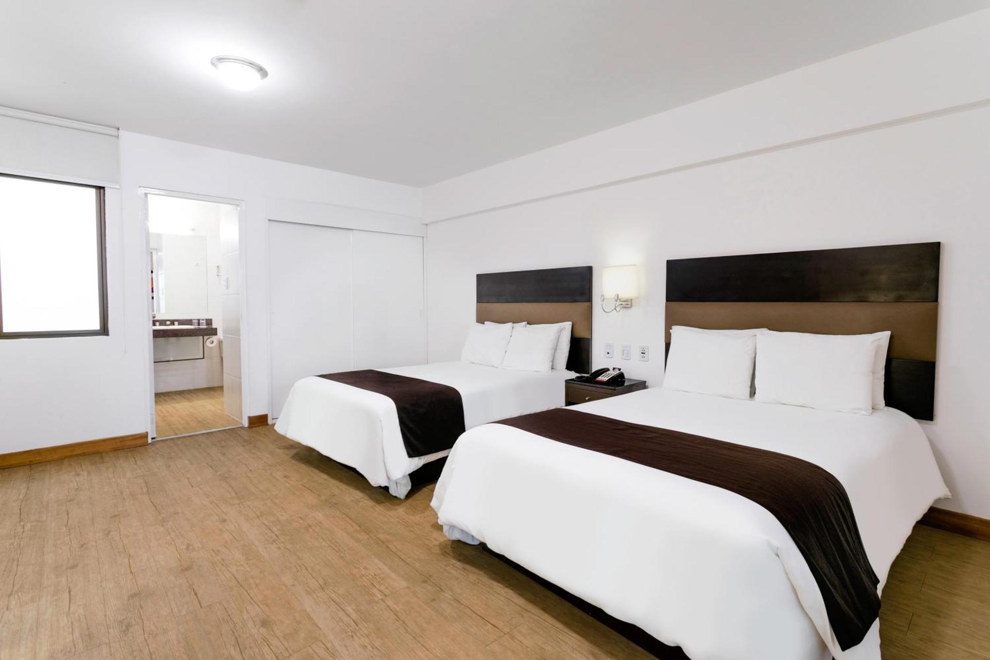 Wyndham Costa Del Sol Chiclayo Hotell Exteriör bild