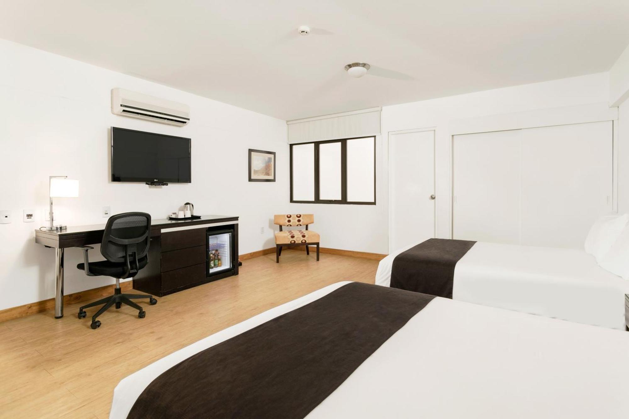 Wyndham Costa Del Sol Chiclayo Hotell Exteriör bild